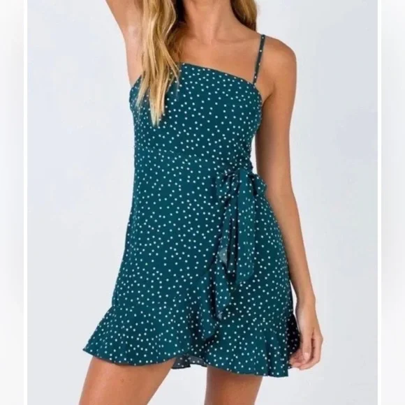 Princess Polly Green Polka Dot dress - Picture 2 of 4